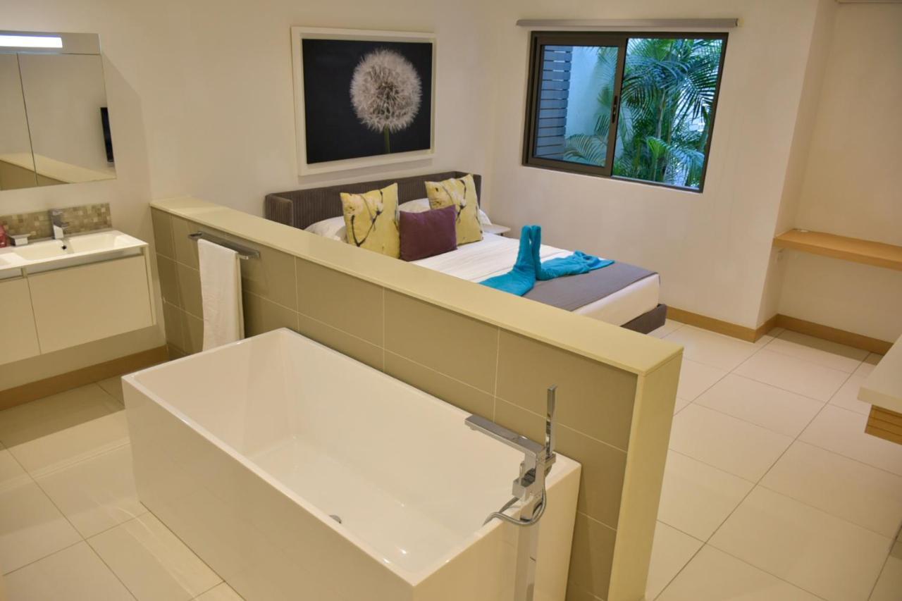 Вилла Latitude - With Private Plunge Pool Ривьер-Нуар Экстерьер фото